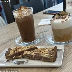 Keripik Singkong Balado Pedas - Oleh-Oleh Khas Nusantara